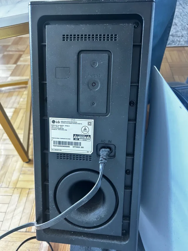 LG Soundbar + Wireless Subwoofer – $120 image indicator(5)