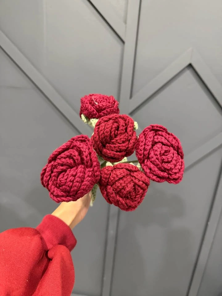 Handmade knitted Rose bouquet - photo 2