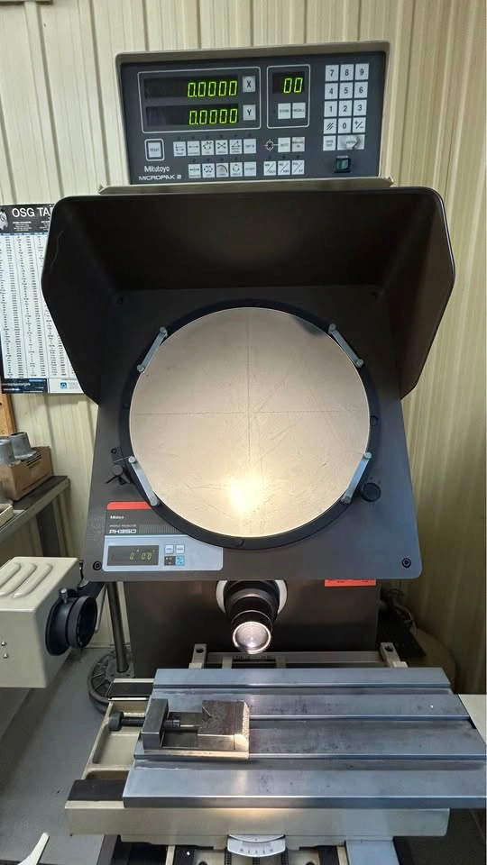Mitutoyo PH350 Profile Projector - photo 5
