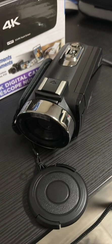 Vivitar DVR4K 4K Pro SD Flash Memory Camcorder - photo 3
