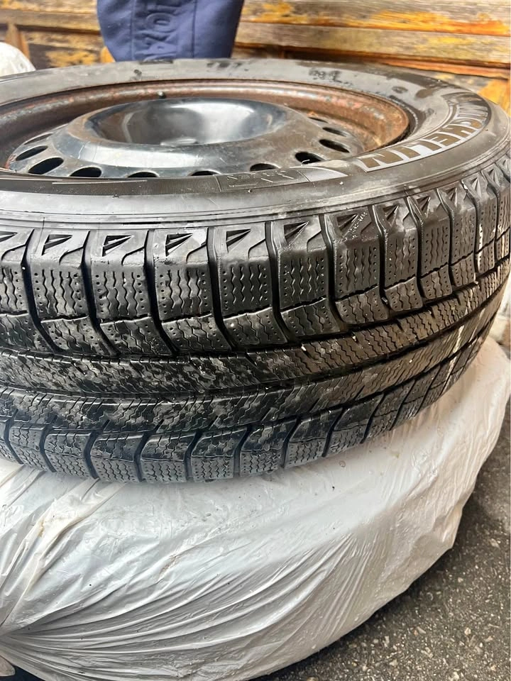 4 MICHELIN TIRES ON STEELIES NEED GONE ASAP