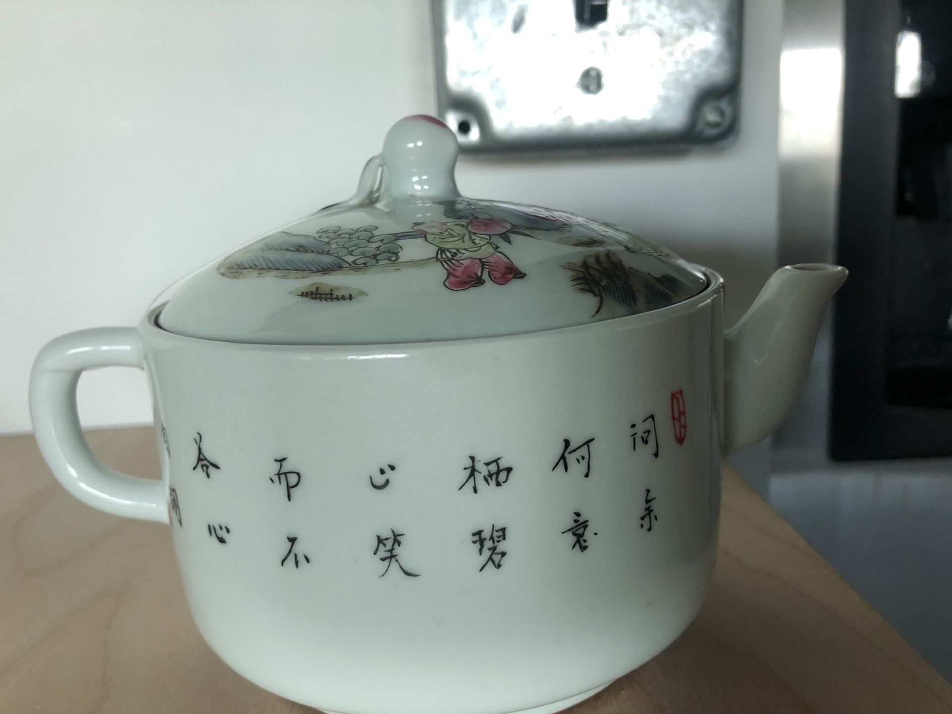 Antique Rose Family Teapot Fine China - photo 5