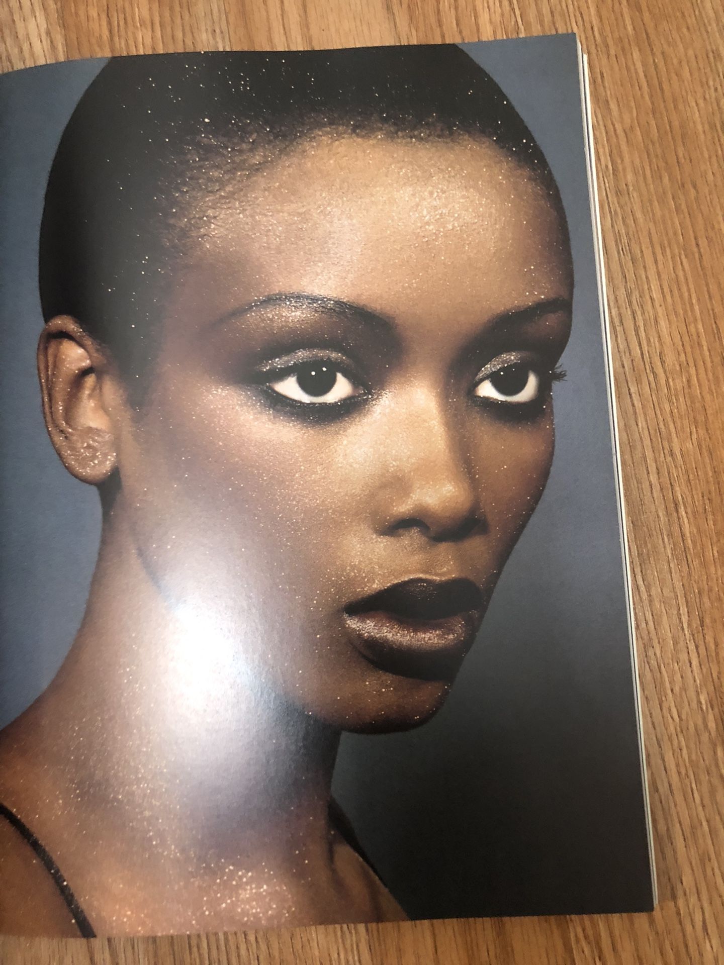 Kevyn Au coin Makeup Book - photo 3