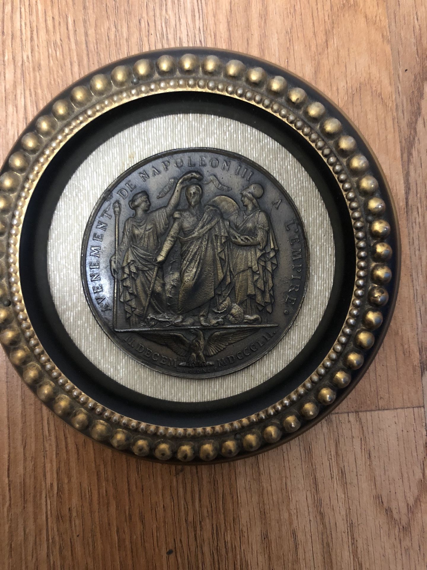 Antique Italian Bronze Medal "Incolvmitas Pvblica" in Wooden Fra