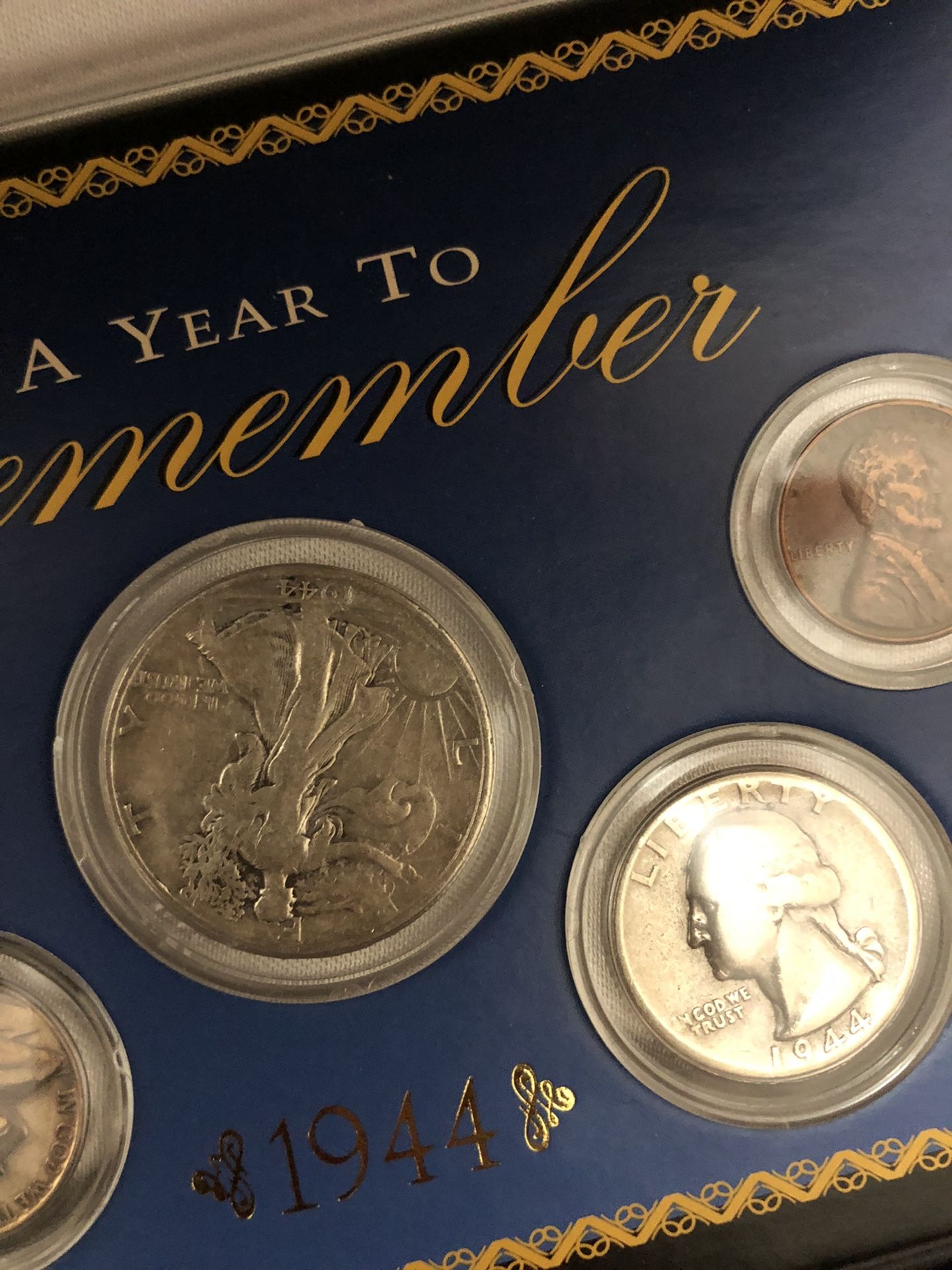 A Year To Remember Set Of 1944 - photo 4