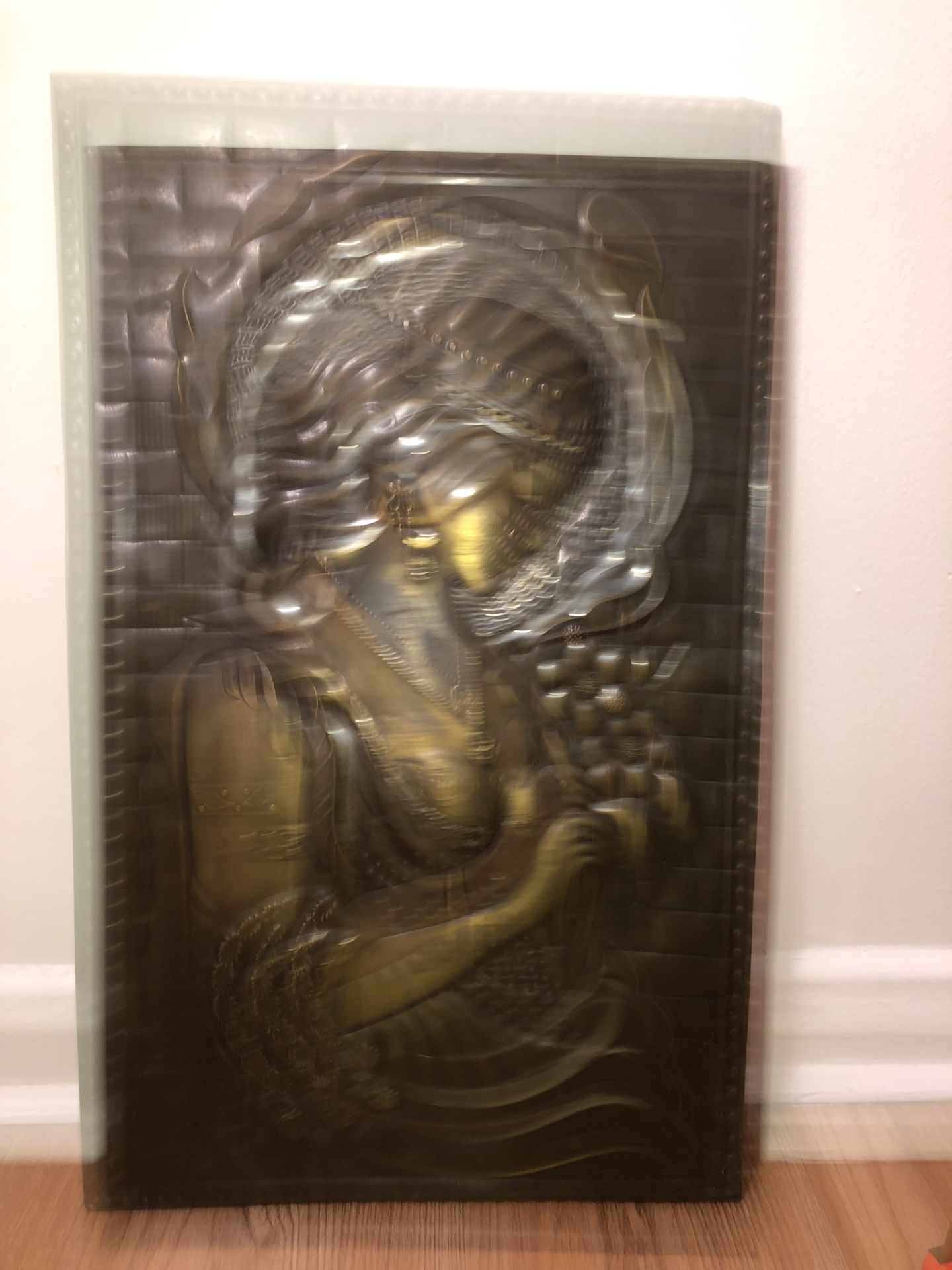 Art Of Woman In Metal - photo 2