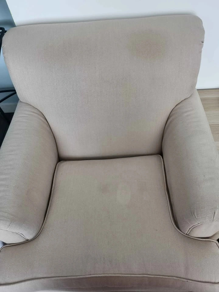 Super Comfy & Sturdy Sofa Set (3-Seater + Armchair) - photo 2