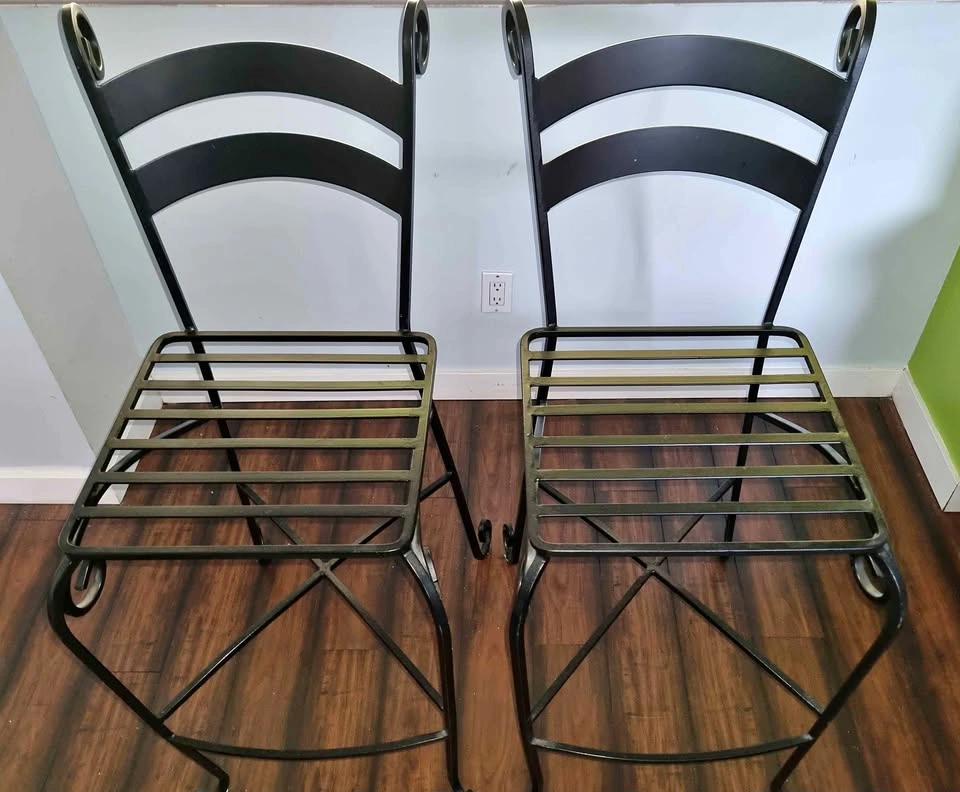Must go tonight. 2 Stylish Black Metal Bar Stools