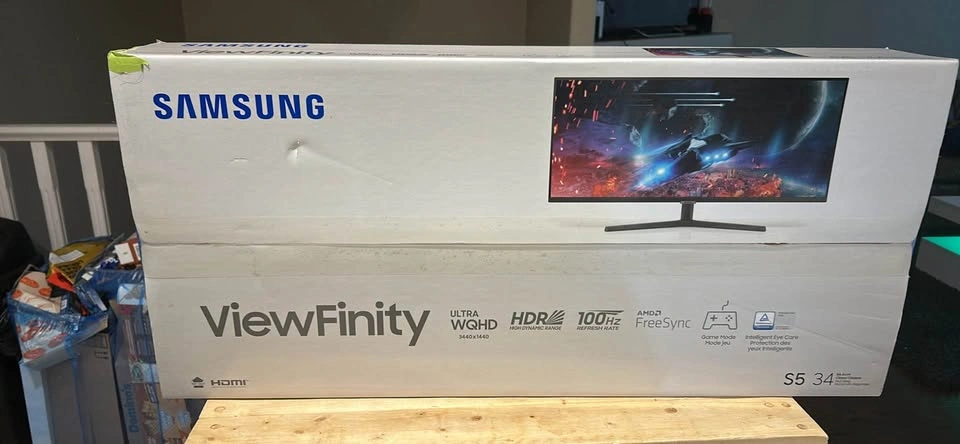 Samsung ViewFinity S5 34" Monitor - photo 2