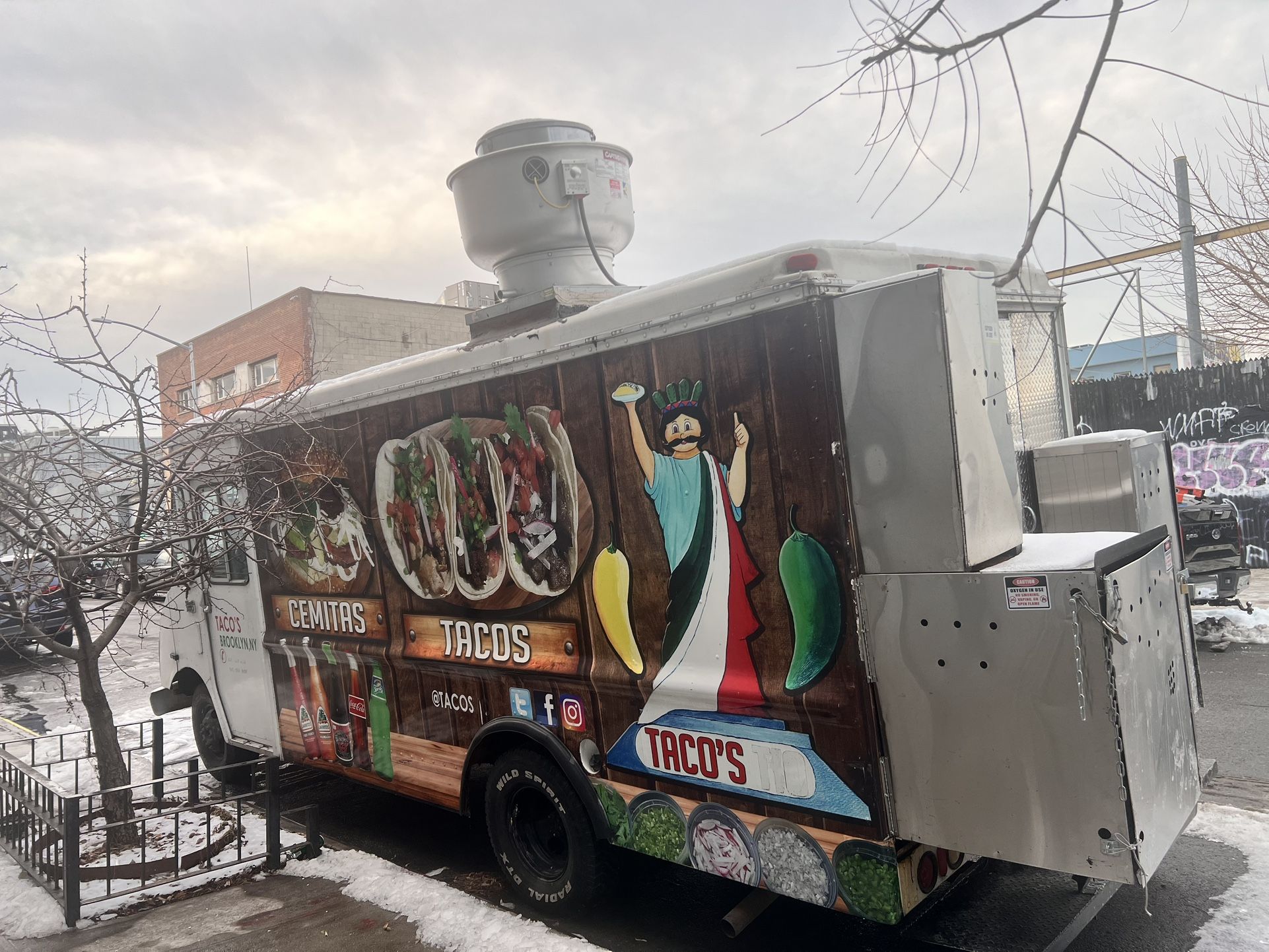 Food Truck - photo 3