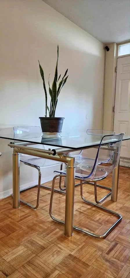 Thick Glass Dining table thumbnail