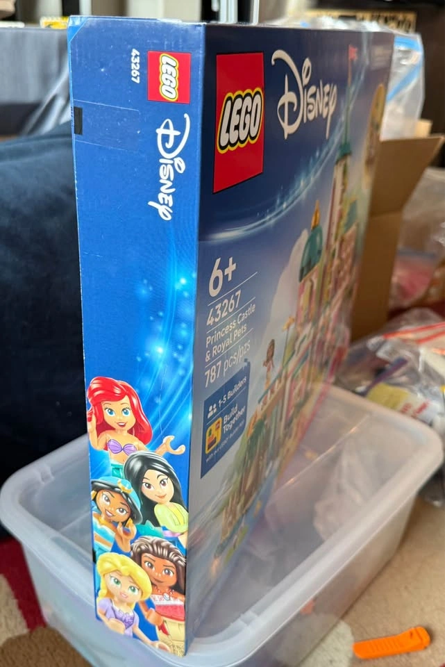Disney Princess Castle and Royal Pets (LEGO 43267) - photo 5