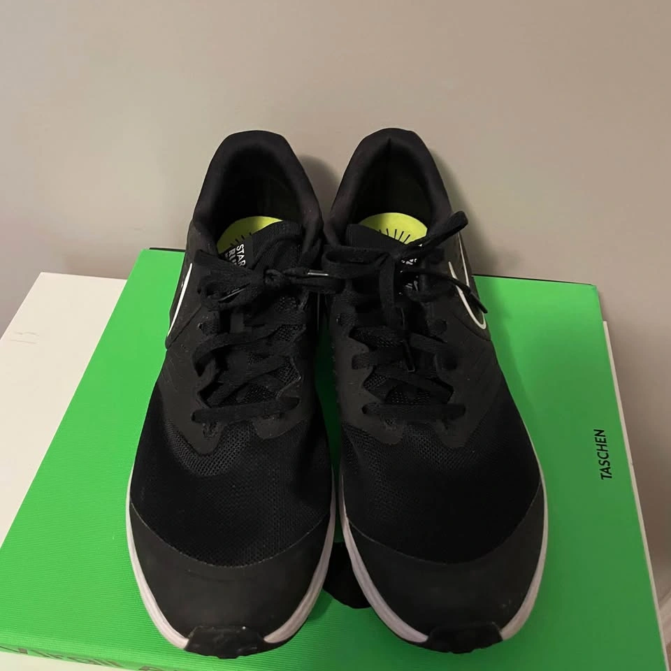 Size 7Y Nike Star Runner 2 Running Shoes - photo 4