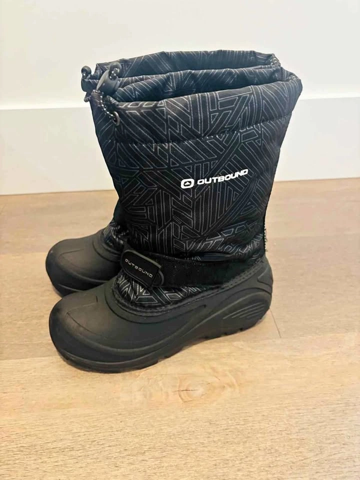 Snow boots boys
