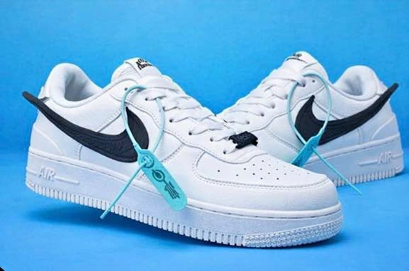 Nike Air Force 1 White