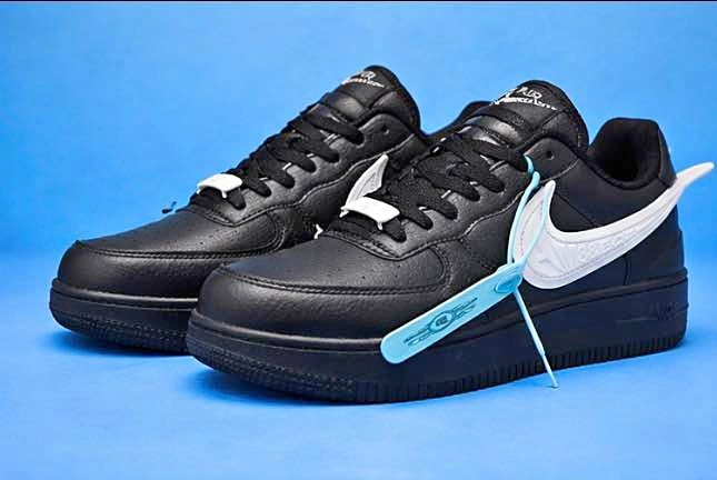 Nike Air Force 1 Black
