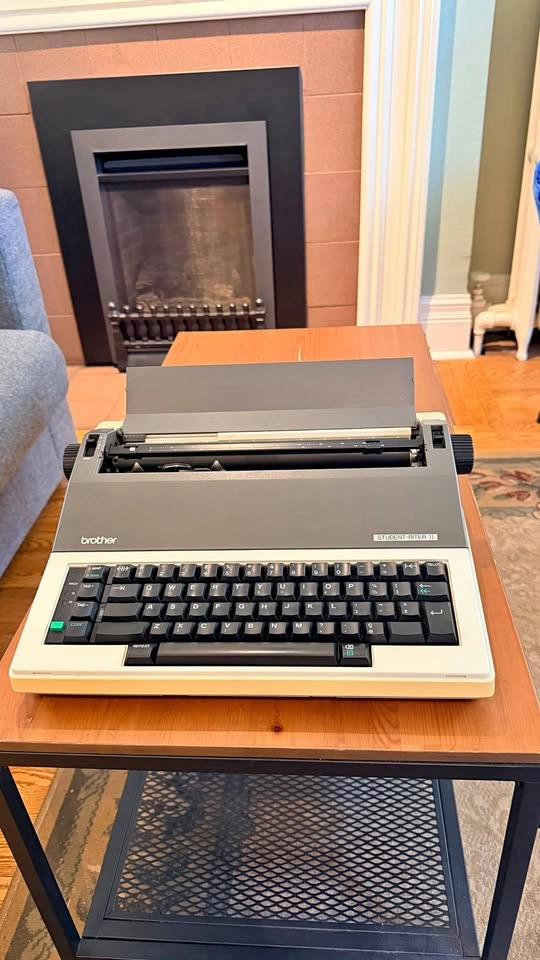 Brother Student-Riter II Typewriter