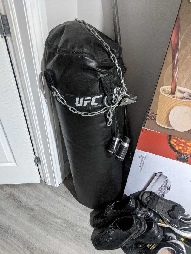 UFC 70lb Punching Bag