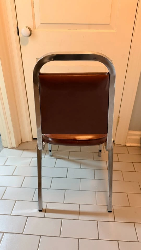 Chairs for Sale! - photo 4