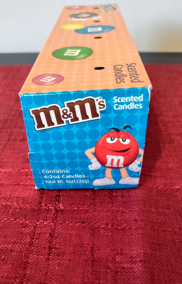 Scented M&M's Candle & Glass Holder - New & Boxed - photo 3
