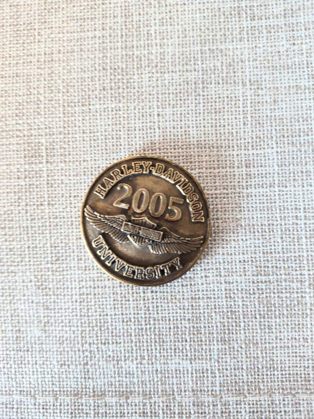 HARLEY-DAVIDSON UNIVERSITY 2005 MEDALLION