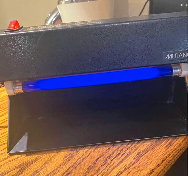 Counterfeit Currency Detector