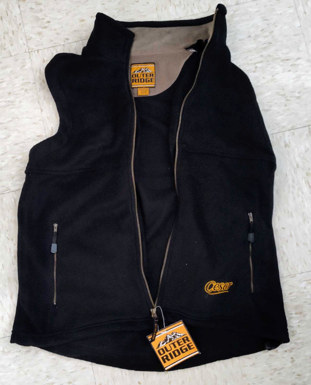 Brand new with tags outer ridge Men's wool vest jacket