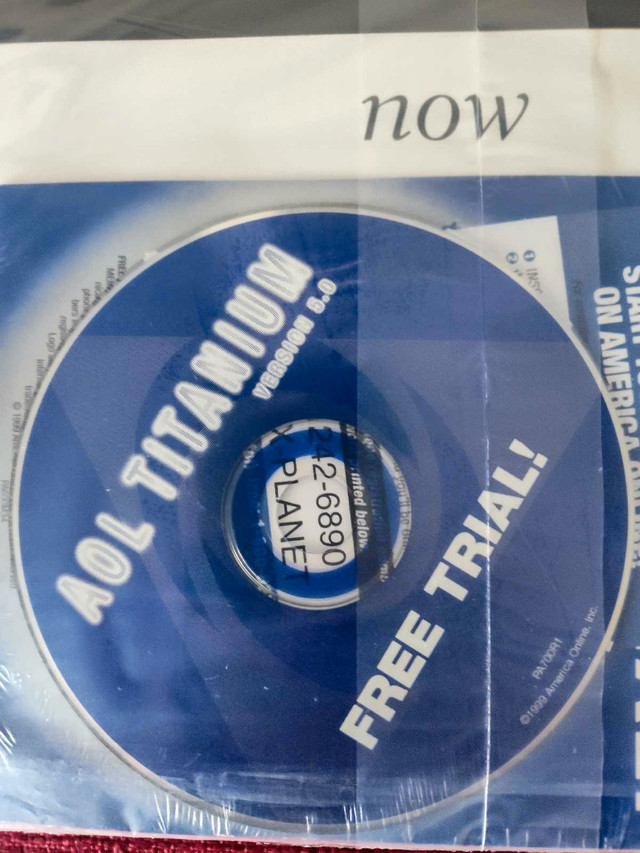 Sealed eBay Magazine July 2000 with AOL titanium CD - photo 4