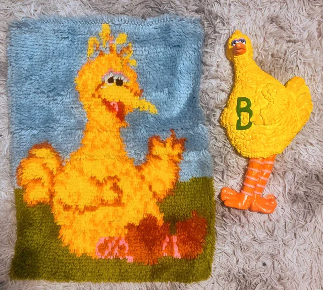 Vintage Sesame street set Big Bird Rug & Big Bird wall plaque thumbnail