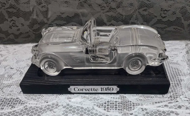 Vintage 1958 / 1959 Hofbauer Crystal Corvette thumbnail