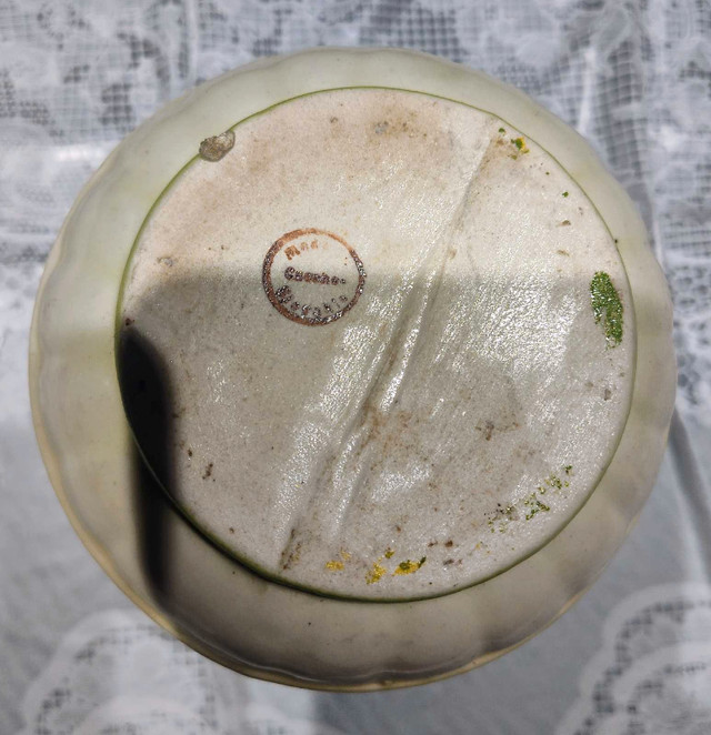 Vintage Stamped Czech Floral Vase 5" X 5" - photo 3