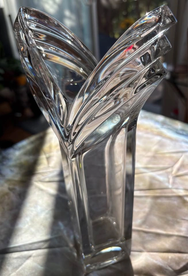 Vintage 1980’s MIKASA Crystal Art-Deco Vase 11.75" - photo 2