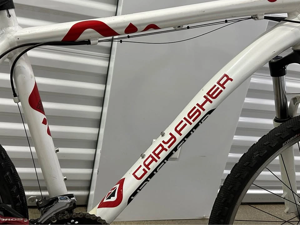 Gary Fisher Wahoo 26” Mountain Bike - Great Condition - photo 3
