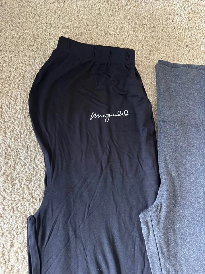 Maternity Pants Bundle (4 pcs) – Size L - photo 2