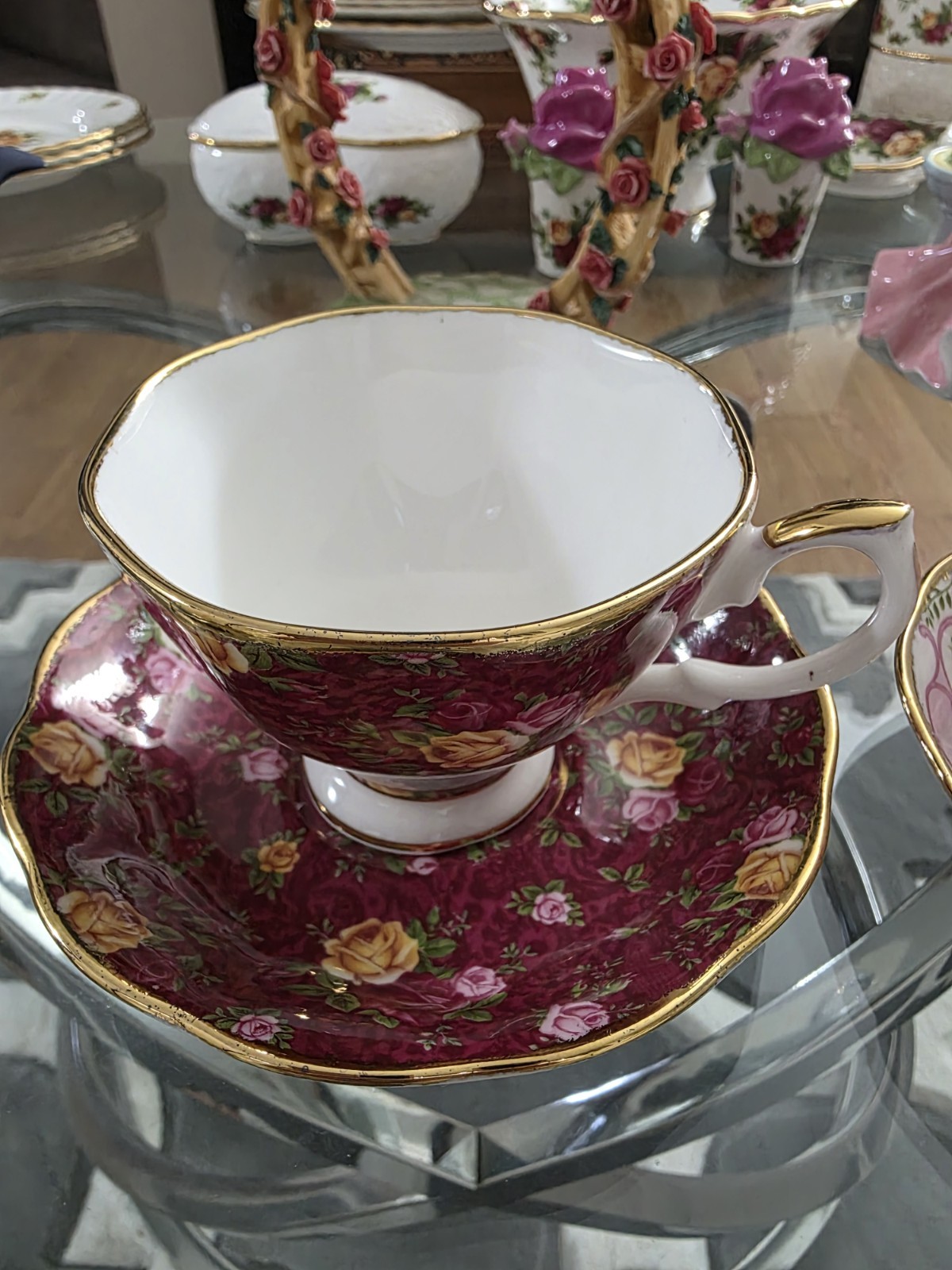 Vintage 2002 Royal Albert Old Country Roses Tea Cup & Saucer