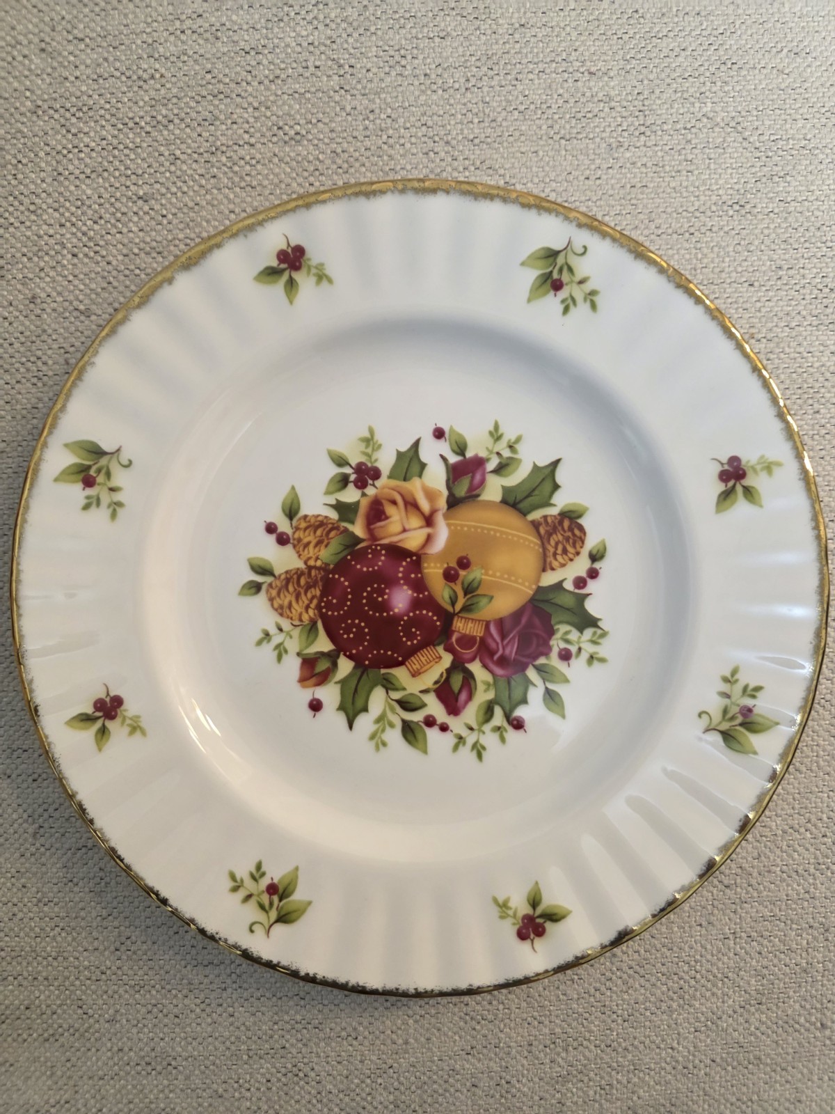 Royal Albert Old Country Roses 8" Dinner Plates (Set of 4)