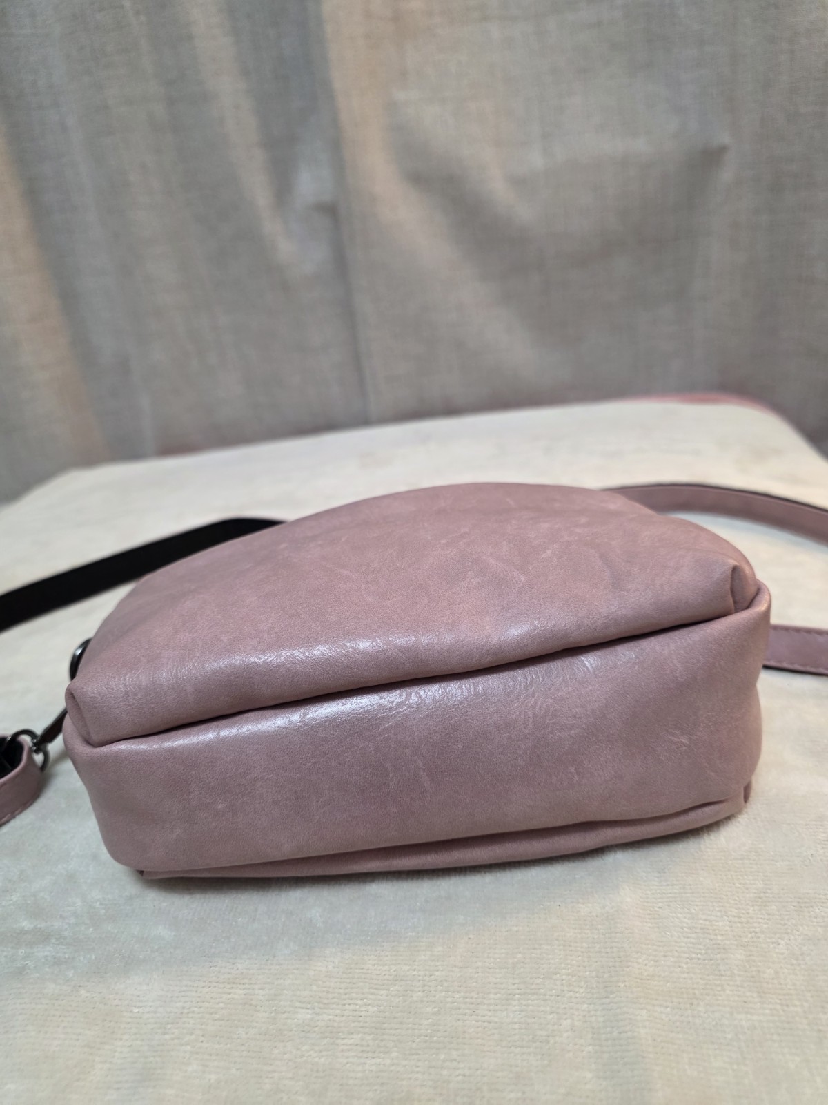 Small Triple Zip Crossbody Bag – Compact Handbag for Women, Ligh - photo 2