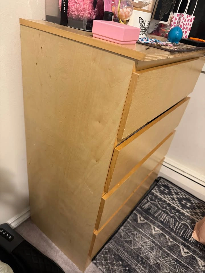 Wooden Dresser - photo 2