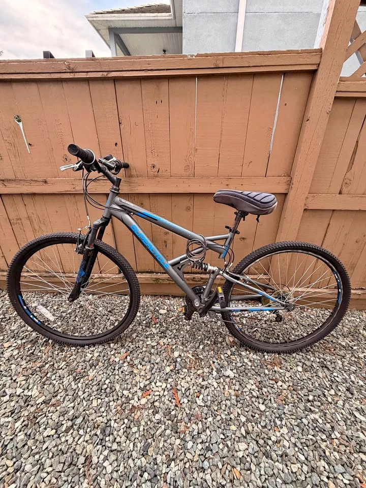 Supercycle Surge W/ Light & Lock