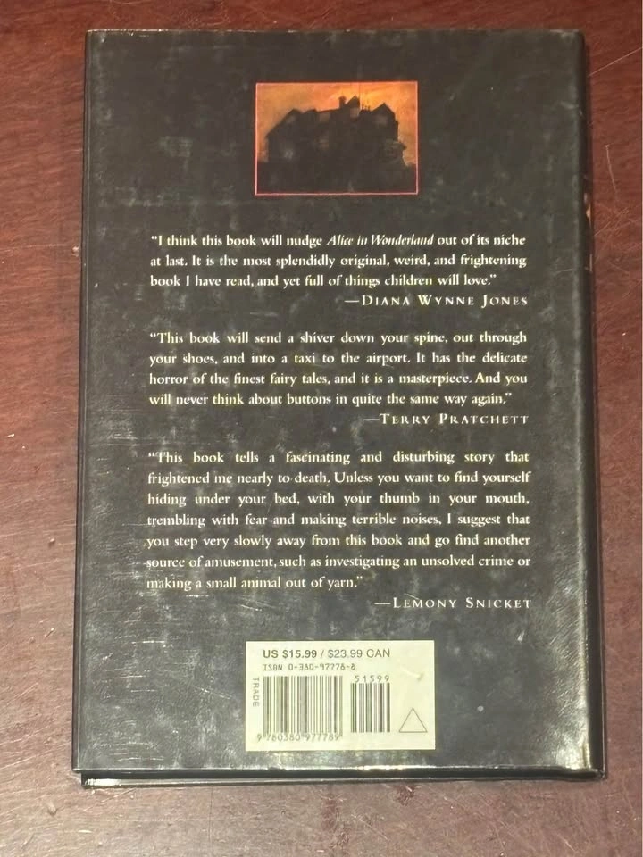 Coraline Neil Gaiman 2002 First Edition Hardcover Dave McKean Il - photo 3