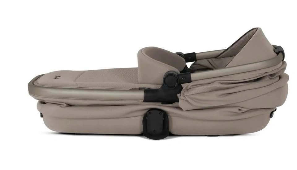 Silver Cross Reef 2 First Bed Folding Bassinet - photo 2