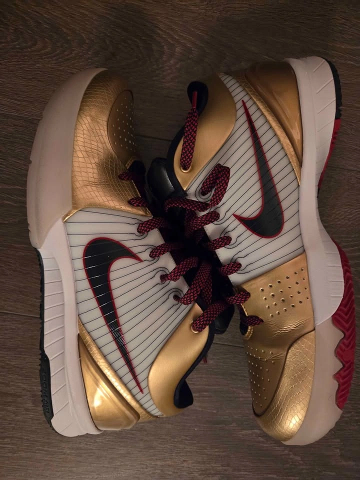 Kobe 4 Gold Medal Size 11 - photo 3