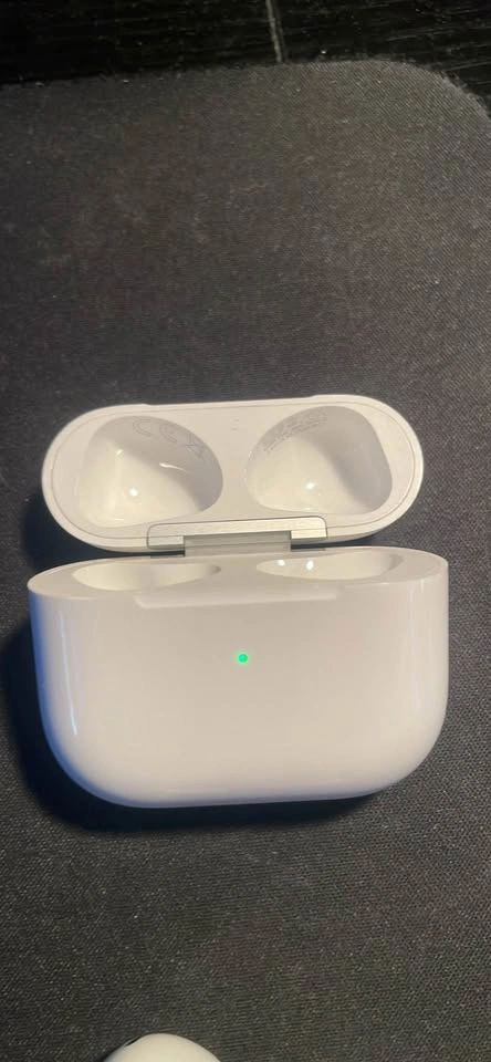 AirPod gen 3’s - photo 4