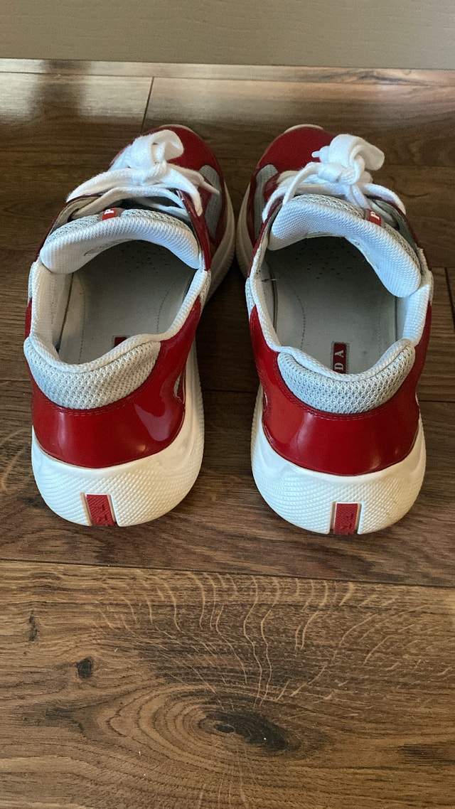 Prada Bundle (Jacket & Shoes) - photo 4