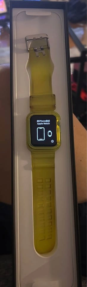 Apple Watch Series 3 Nike+ Yellow Band & Case - photo 4