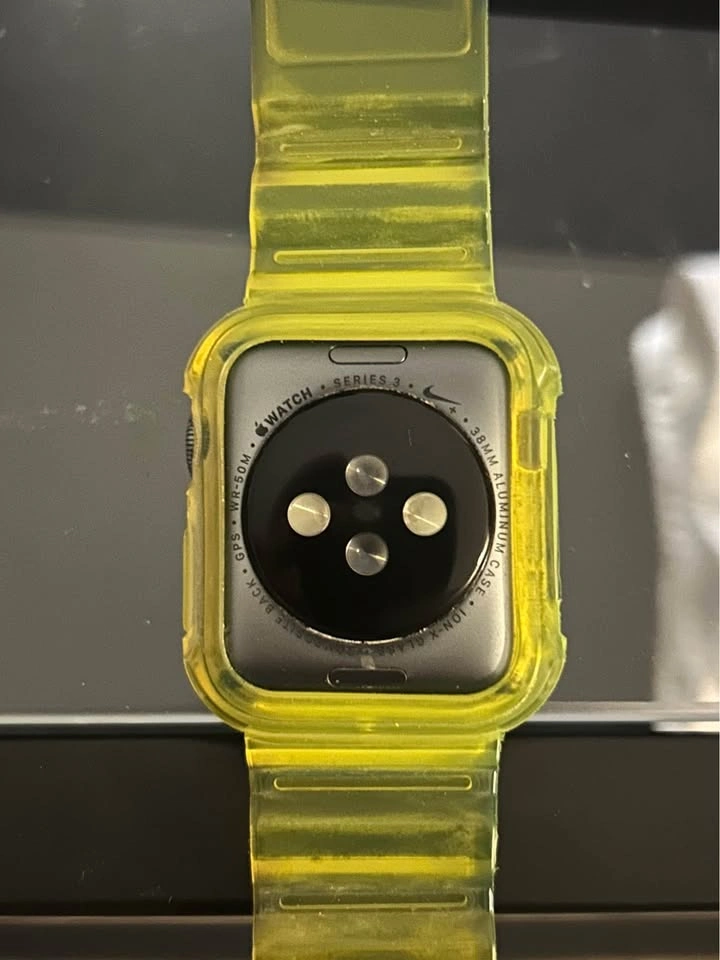 Apple Watch Series 3 Nike+ Yellow Band & Case - photo 5