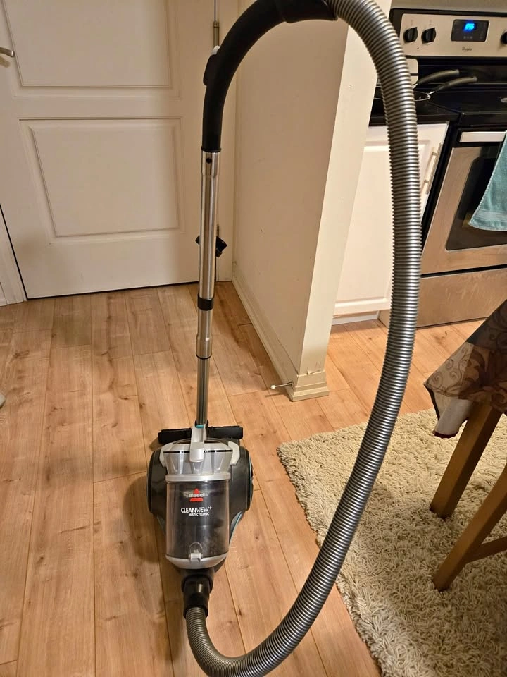 BISSELL CleanView Plus Vacuum Cleaner
