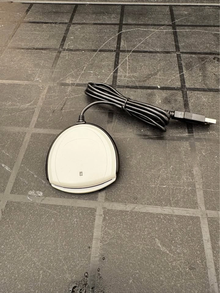 Square Contactless Chip Reader - photo 2