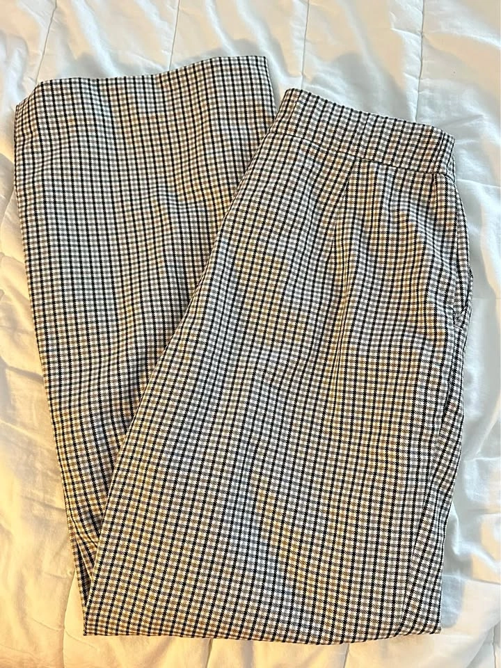 Cute checkered pants