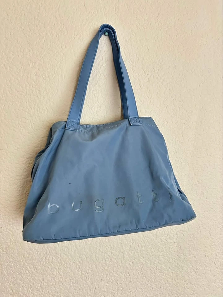 Bugatti bag